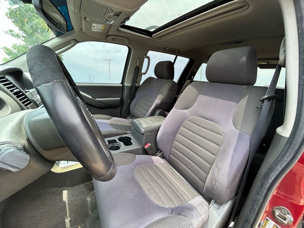 2008 Nissan Pathfinder SE 5