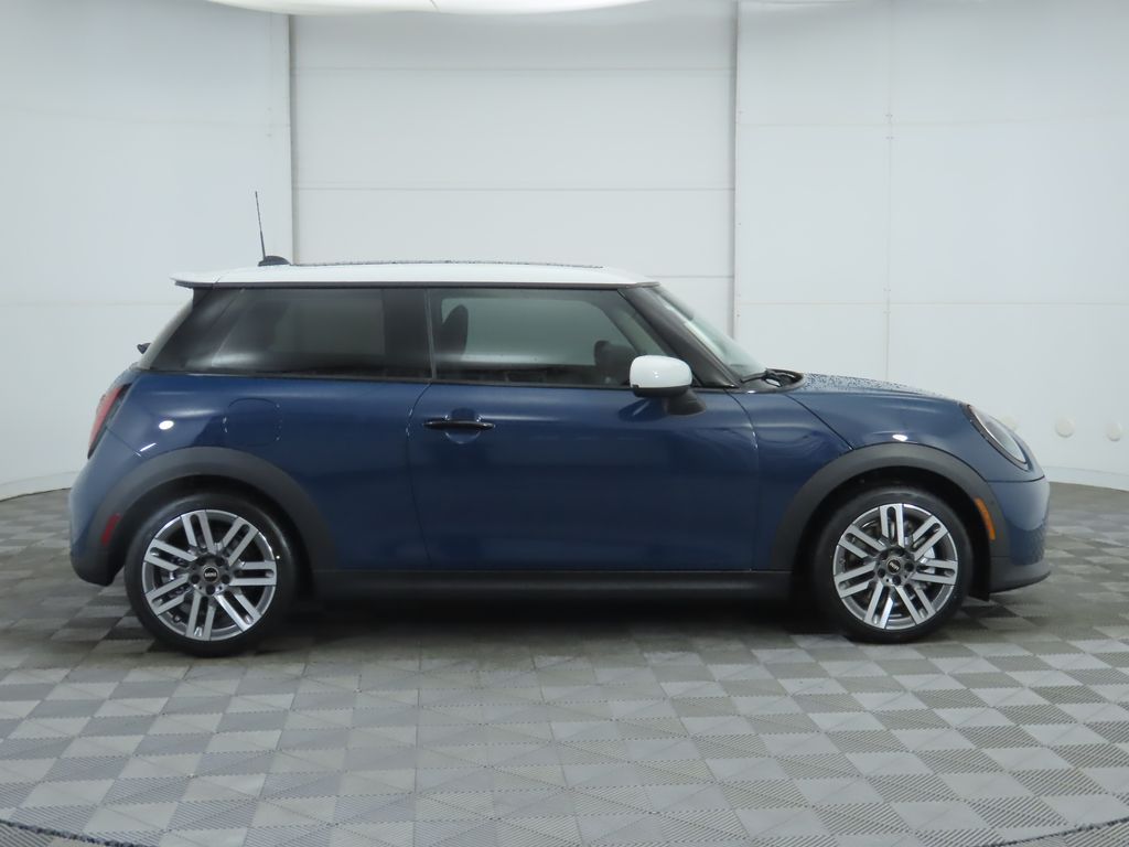 Thumbnail: 2026 MINI Cooper - 4