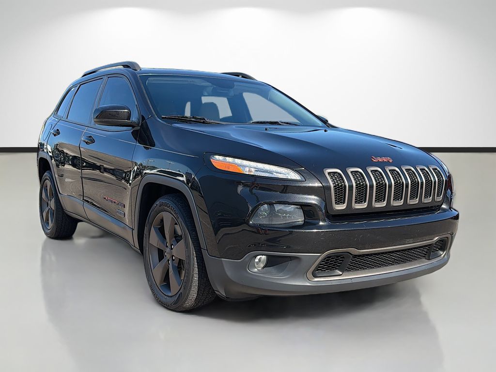 Brilliant Black Crystal Pearlcoat 2016 Jeep Cherokee Latitude 75th Anniversary FWD SUV / Crossover Front-Wheel Drive 9-Speed Automatic