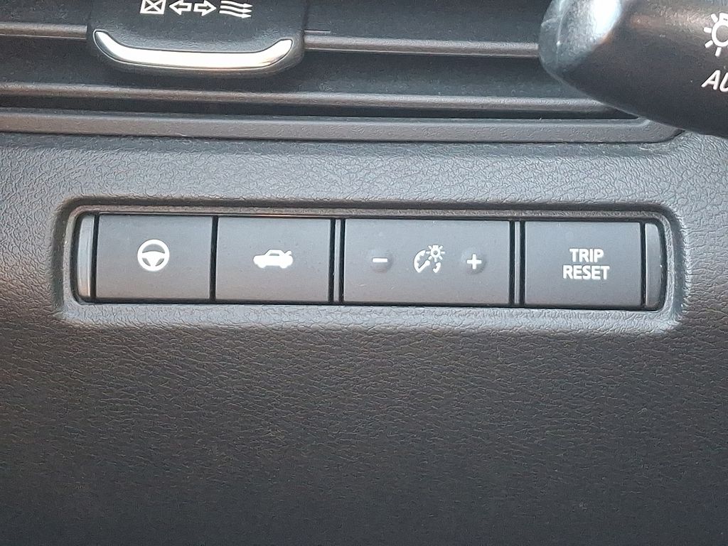 Thumbnail: 2021 Nissan Altima - 24