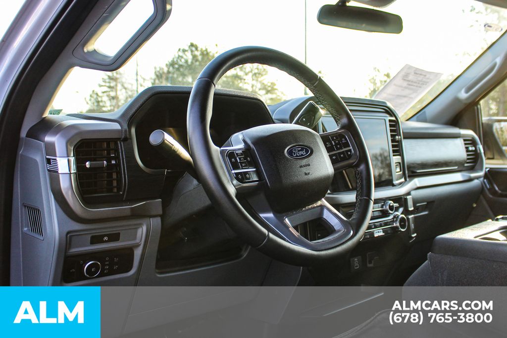 Used 2025 White Ford XLT image 28