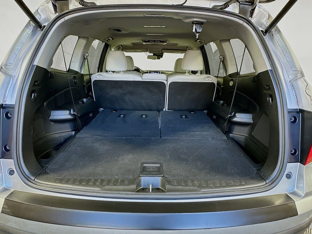 Thumbnail: 2018 Honda Pilot - 29