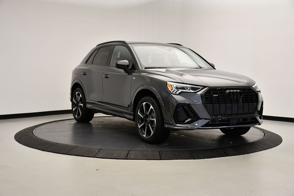 Thumbnail: 2025 Audi Q3 - 7