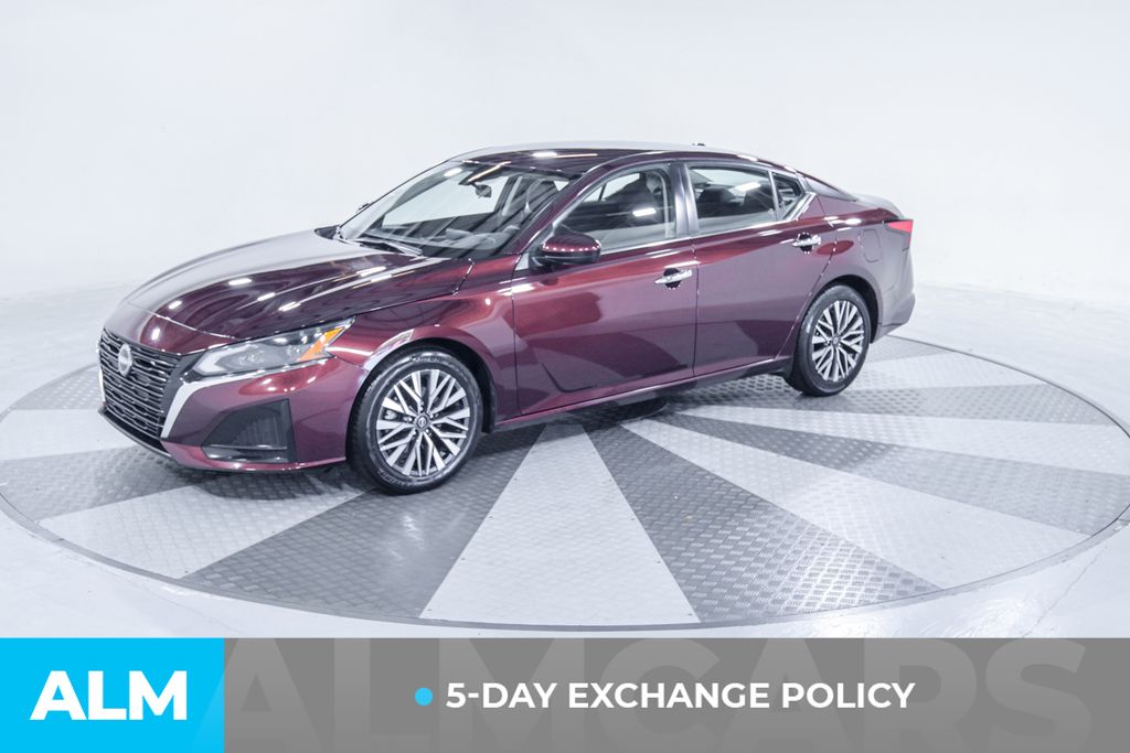 Used 2023 Nissan Altima SV with VIN 1N4BL4DV4PN315108 for sale in Union City, GA