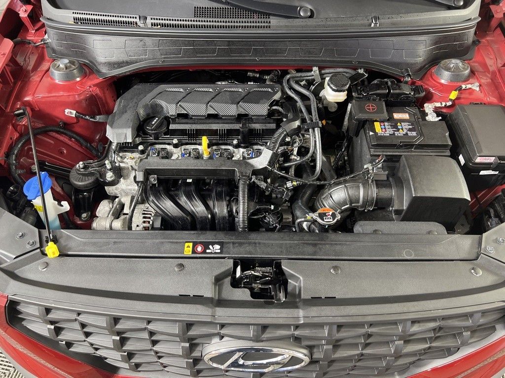 Certified Used 2025 Red Hyundai SE image 31