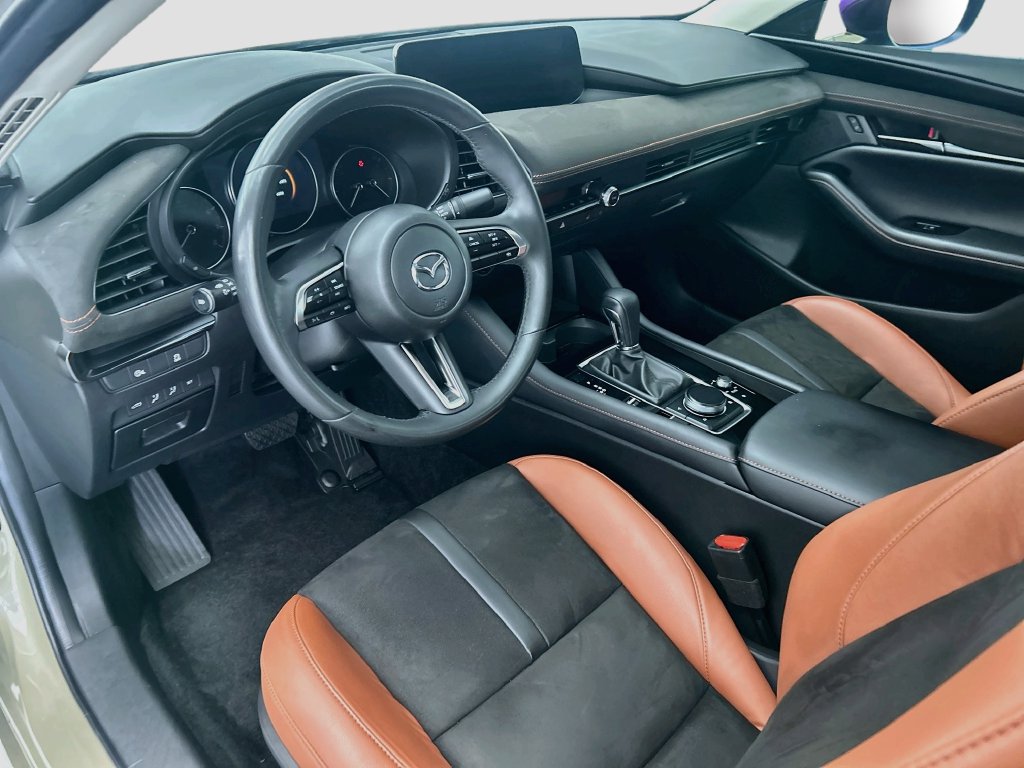 Thumbnail: 2024 Mazda Mazda3 - 9