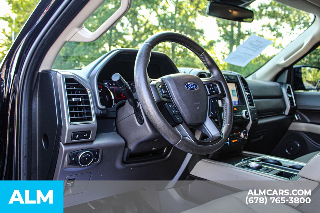 Used 2020 Black Ford XLT image 33