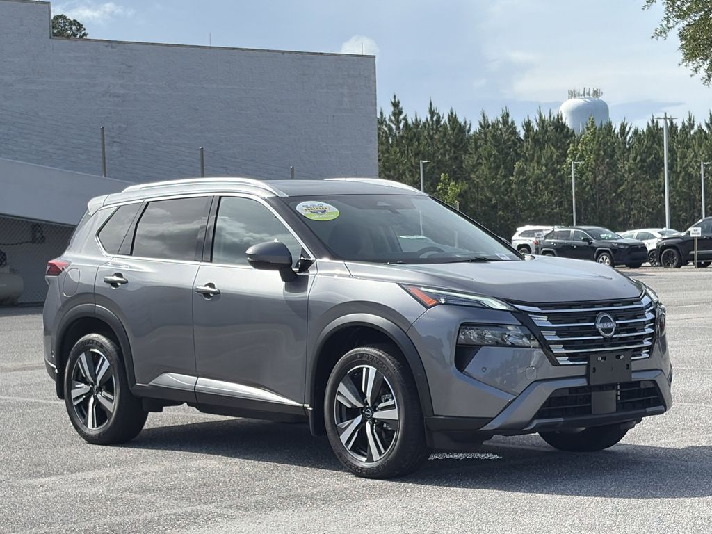 Used 2025 Nissan Rogue SUV