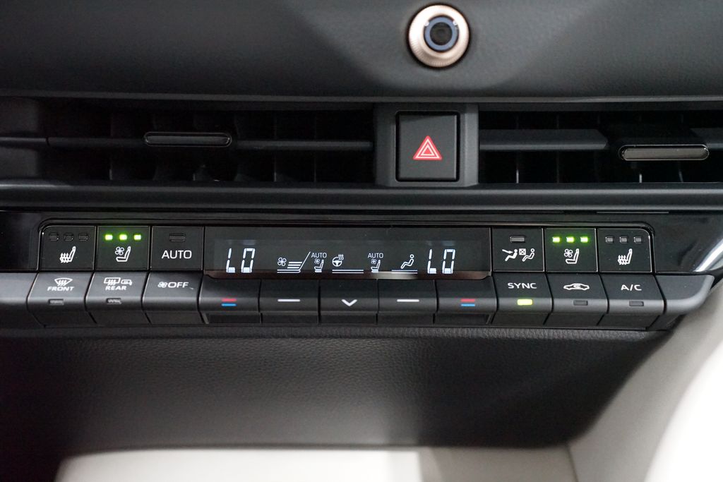 Thumbnail: 2026 Toyota Crown - 21