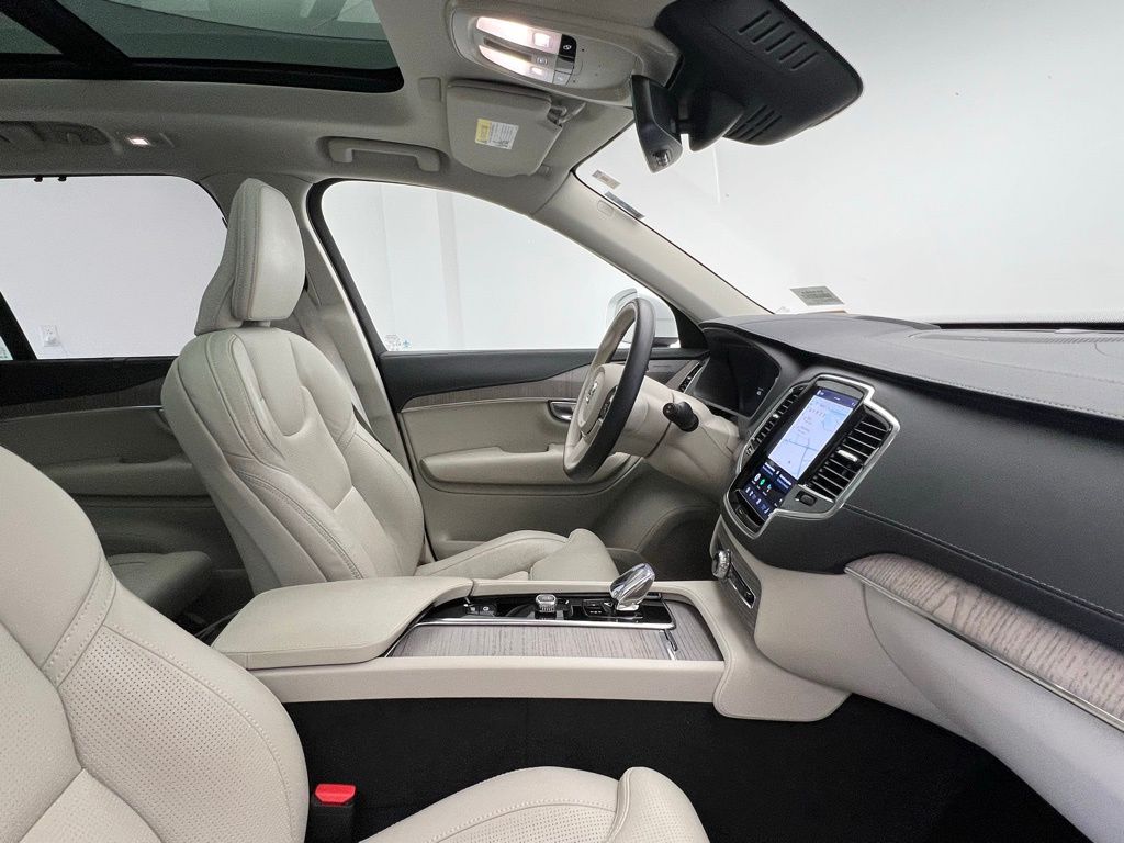 Thumbnail: 2024 Volvo XC90 - 6