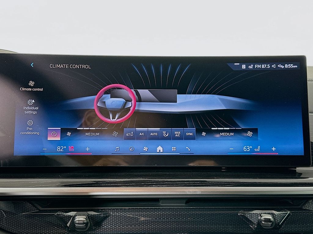 Thumbnail: 2026 BMW X6 - 14