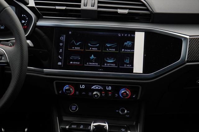 Thumbnail: 2025 Audi Q3 - 10