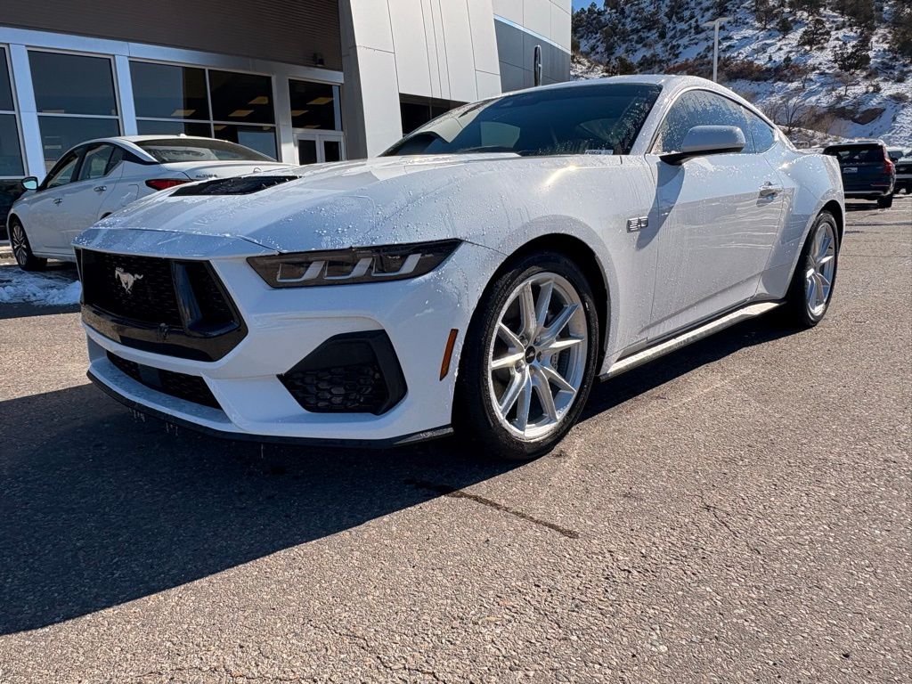 2024 Ford Mustang GT Premium Fastback RWD