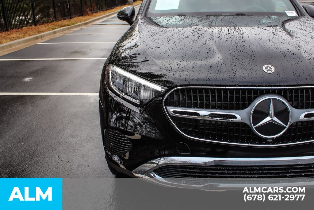 Used 2026 Black Mercedes-Benz GLC 350e image 12