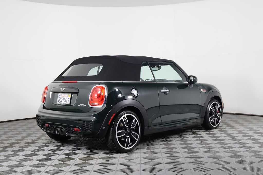 Thumbnail: 2017 MINI Cooper - 4