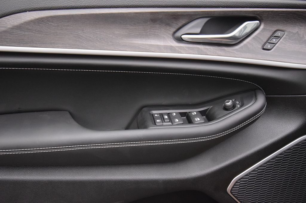 new 2026 Jeep Grand Cherokee L car, priced at $50,772