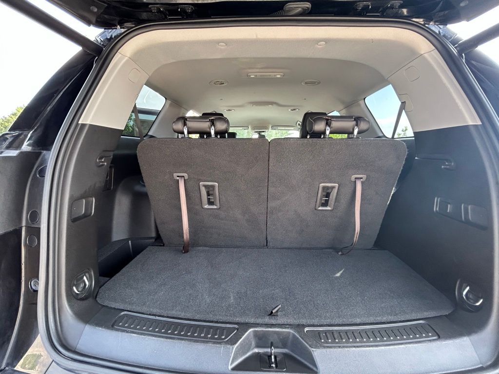 2019 GMC Acadia SLT 32