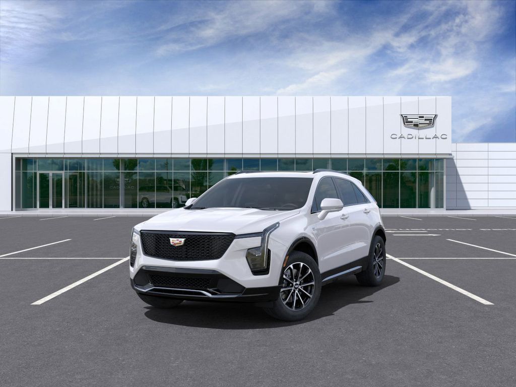 2024 Cadillac XT4 Sport 8