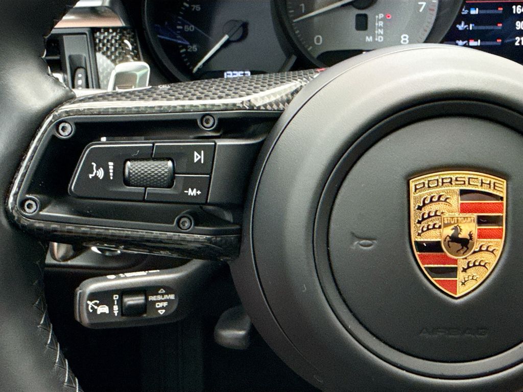 Thumbnail: 2024 Porsche Macan - 14