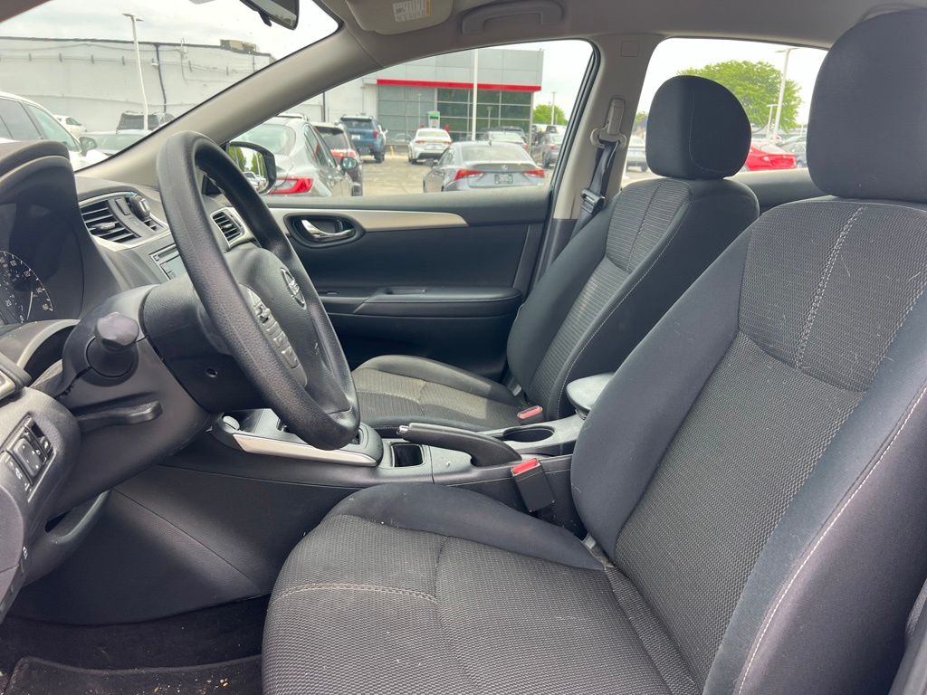 Used 2017 Nissan Sentra S with VIN 3N1AB7AP4HY383271 for sale in Milwaukee, WI