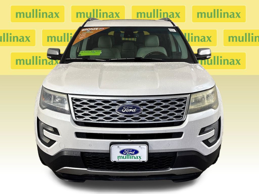 Used 2016 White Ford Platinum image 15
