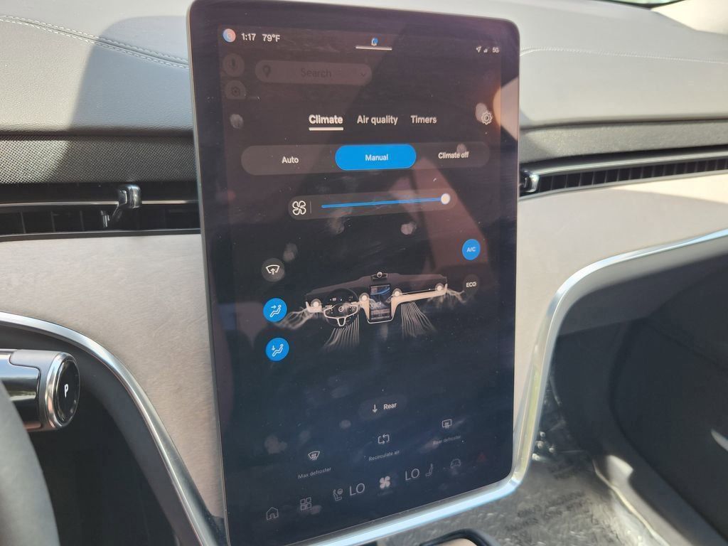 2025 Volvo EX90 Ultra - Photo 14