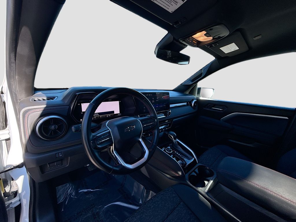 2024 Chevrolet Colorado Z71 - 8
