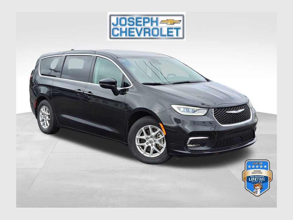 2023 Chrysler Pacifica Touring L FWD