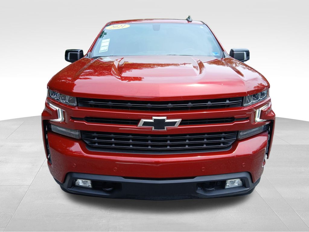 Used 2021 Red Chevrolet RST image 18