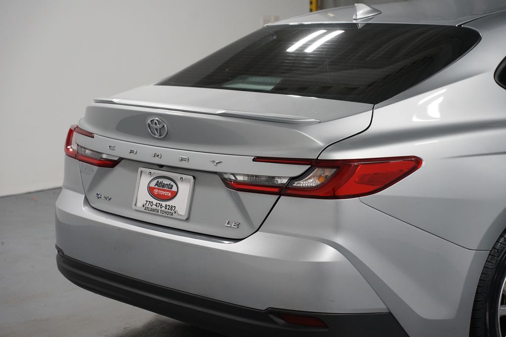 Thumbnail: 2025 Toyota Camry - 9