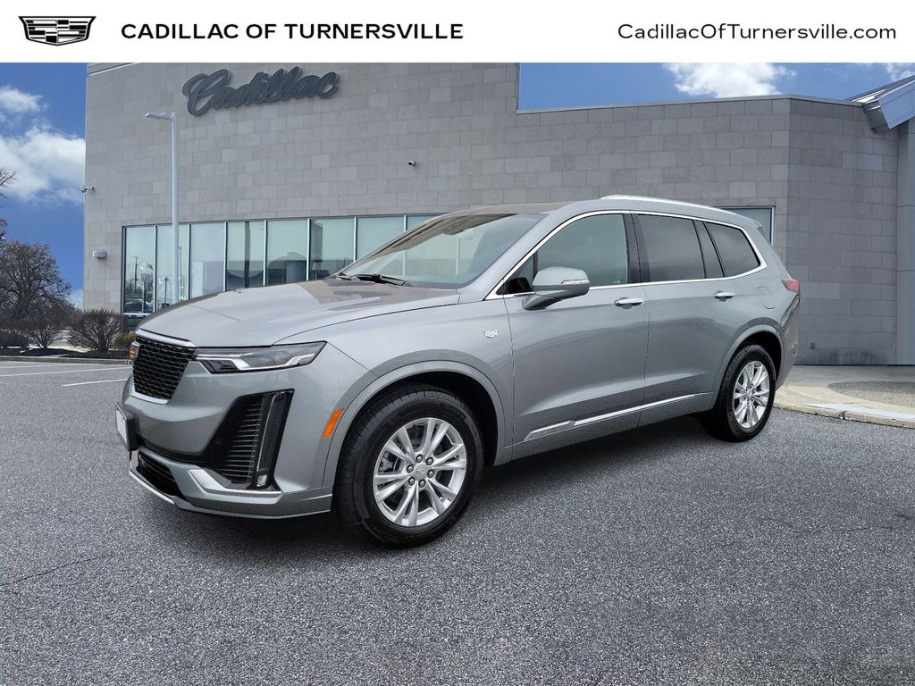 2025 Cadillac XT6 Luxury -
                Turnersville, NJ