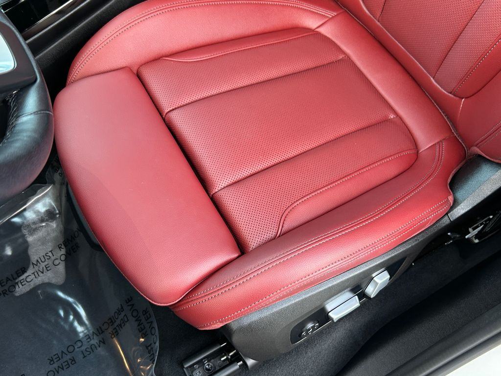 Thumbnail: 2023 BMW X3 - 15