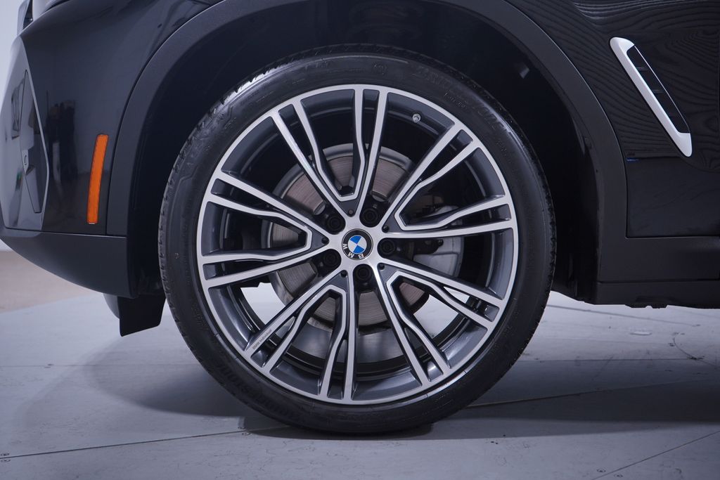 Thumbnail: 2022 BMW X3 - 2
