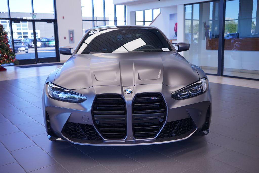 Thumbnail: 2024 BMW M4 - 4