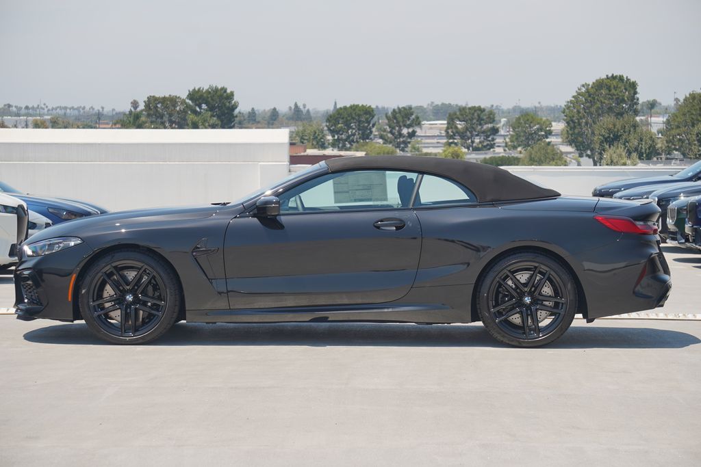 Thumbnail: 2025 BMW M8 - 5
