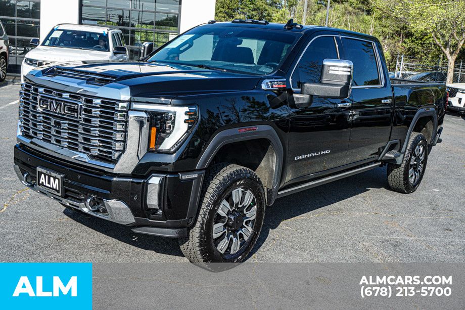 Used 2025 Black GMC Denali image 14