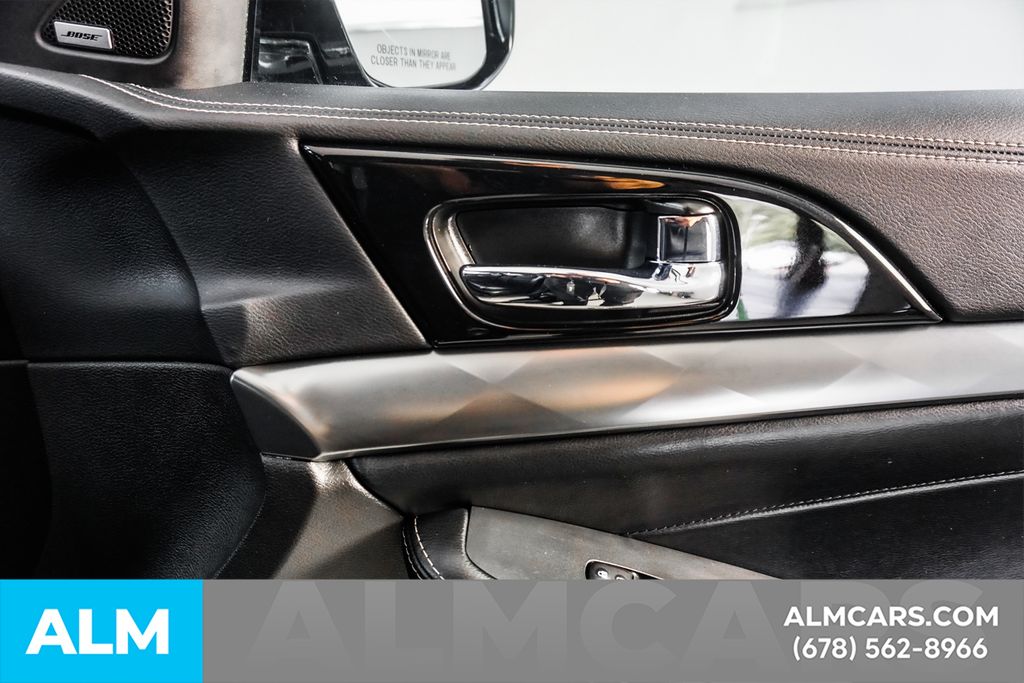 Used 2023 Black Nissan 3.5 SL image 45