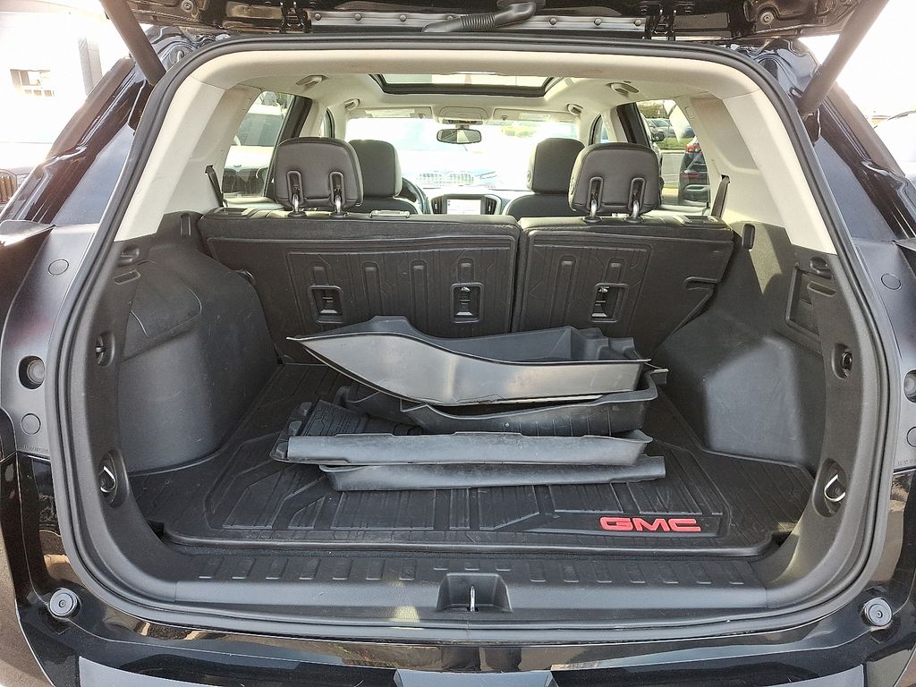 Thumbnail: 2019 GMC Terrain - 32