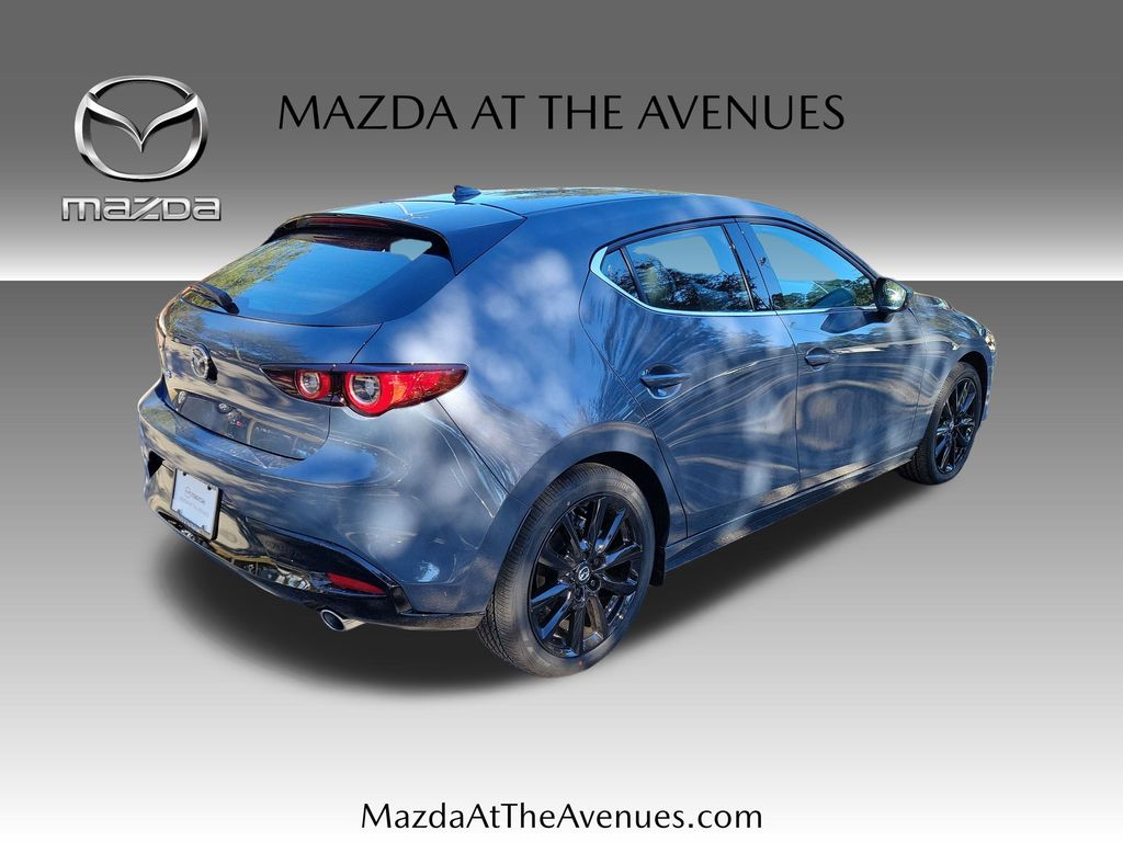 2026 Mazda Mazda3 Premium - Photo 4