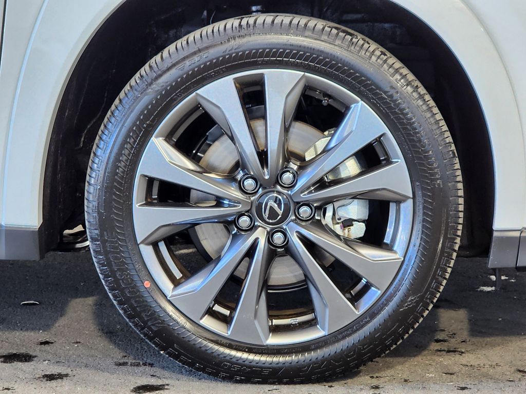 Thumbnail: 2026 Lexus UX - 4