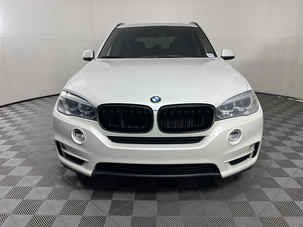 2016 BMW X5 xDrive50i 16