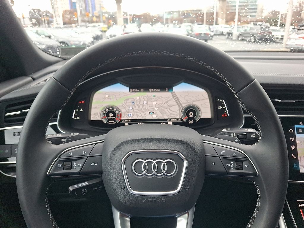 Thumbnail: 2025 Audi Q8 - 20