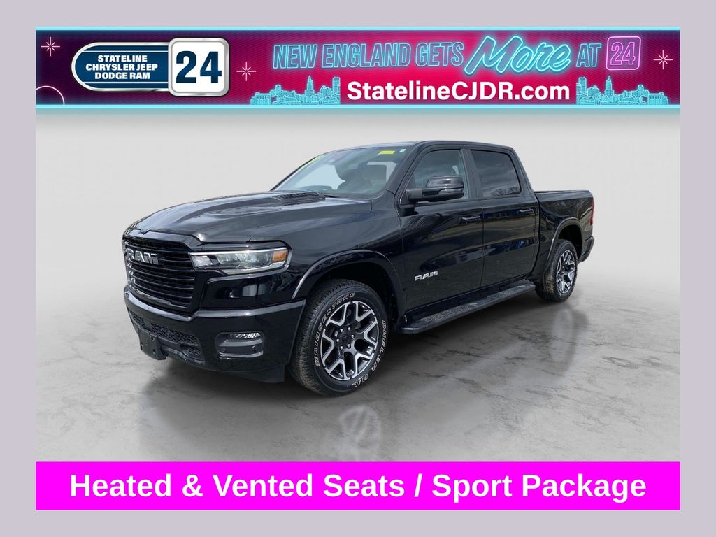 2025 RAM 1500 Laramie Crew Cab 4WD