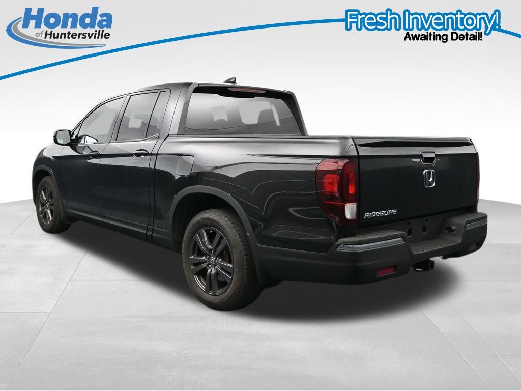 View vehicle photo 6