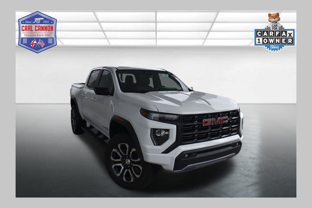 Summit White 2024 GMC Canyon Pickup Truck Four-Wheel Drive 8-Speed Automatic