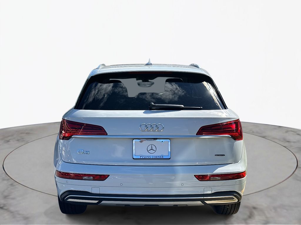 Thumbnail: 2021 Audi Q5 - 9