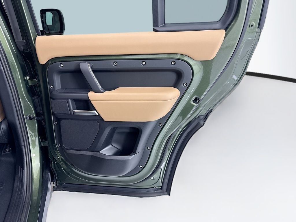 Thumbnail: 2026 Land Rover Defender - 26