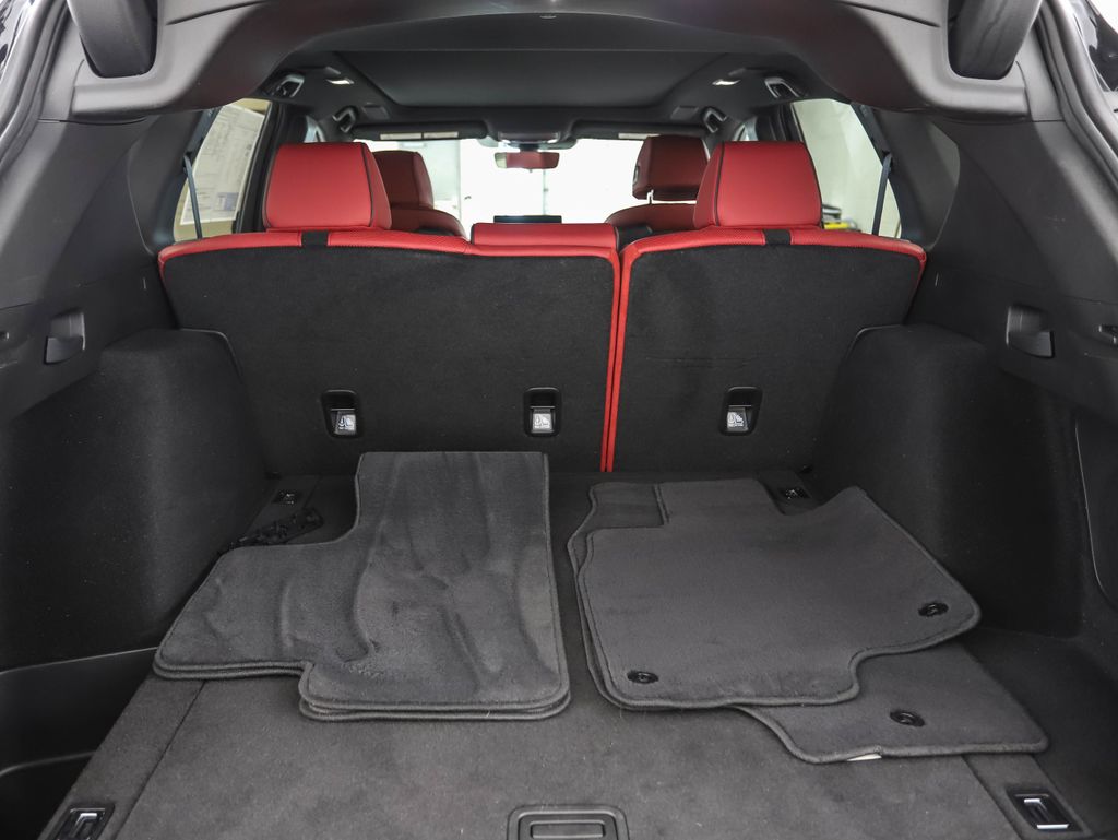 Thumbnail: 2024 Acura RDX - 24