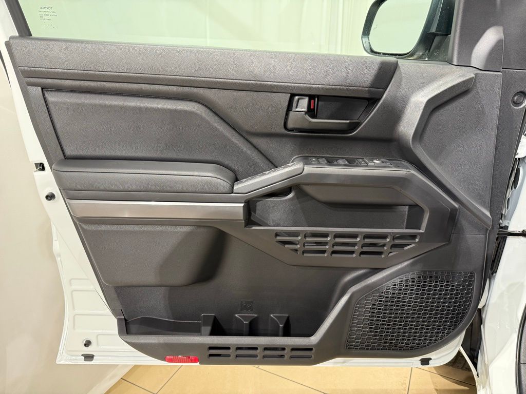 Thumbnail: 2025 Toyota Tacoma - 14