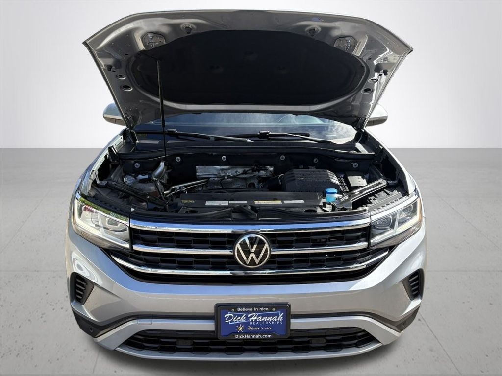 2022 Volkswagen Atlas 2.0T SE w/Technology